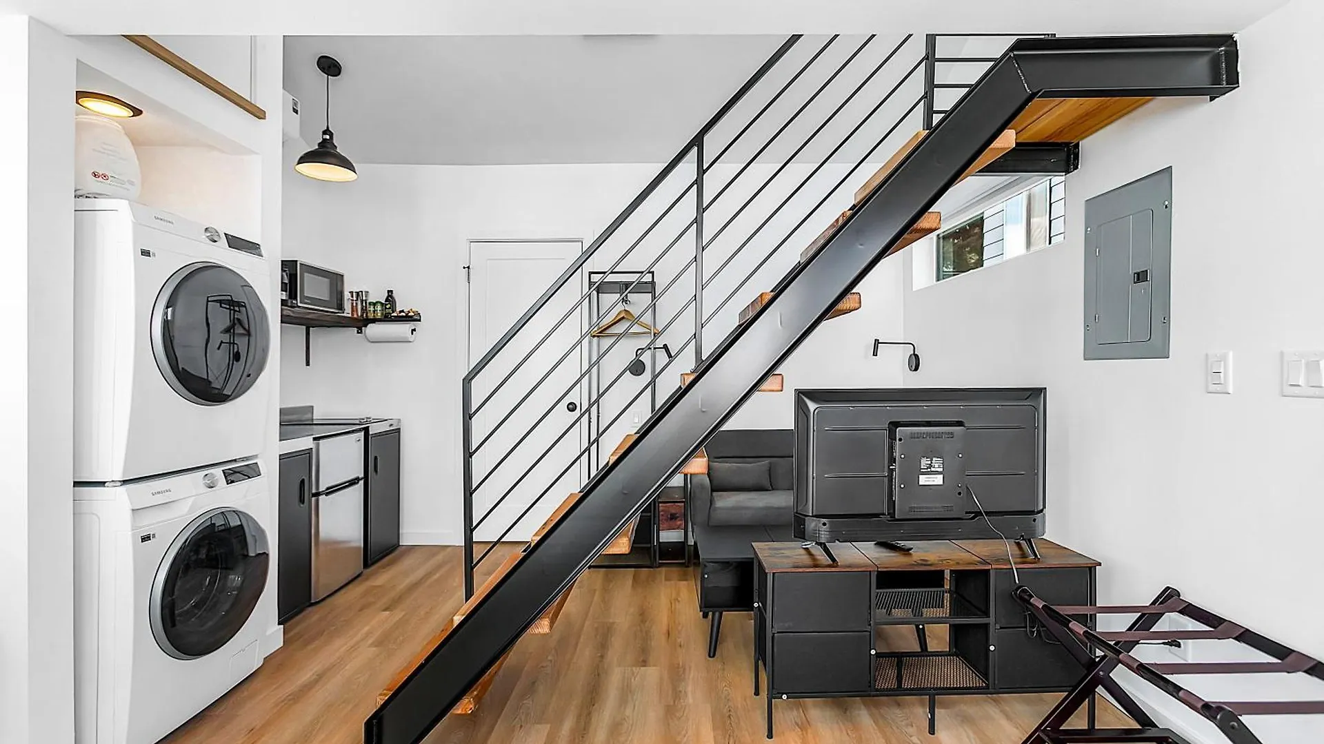 Echo Loft A Modern Escape Apartman Seattle