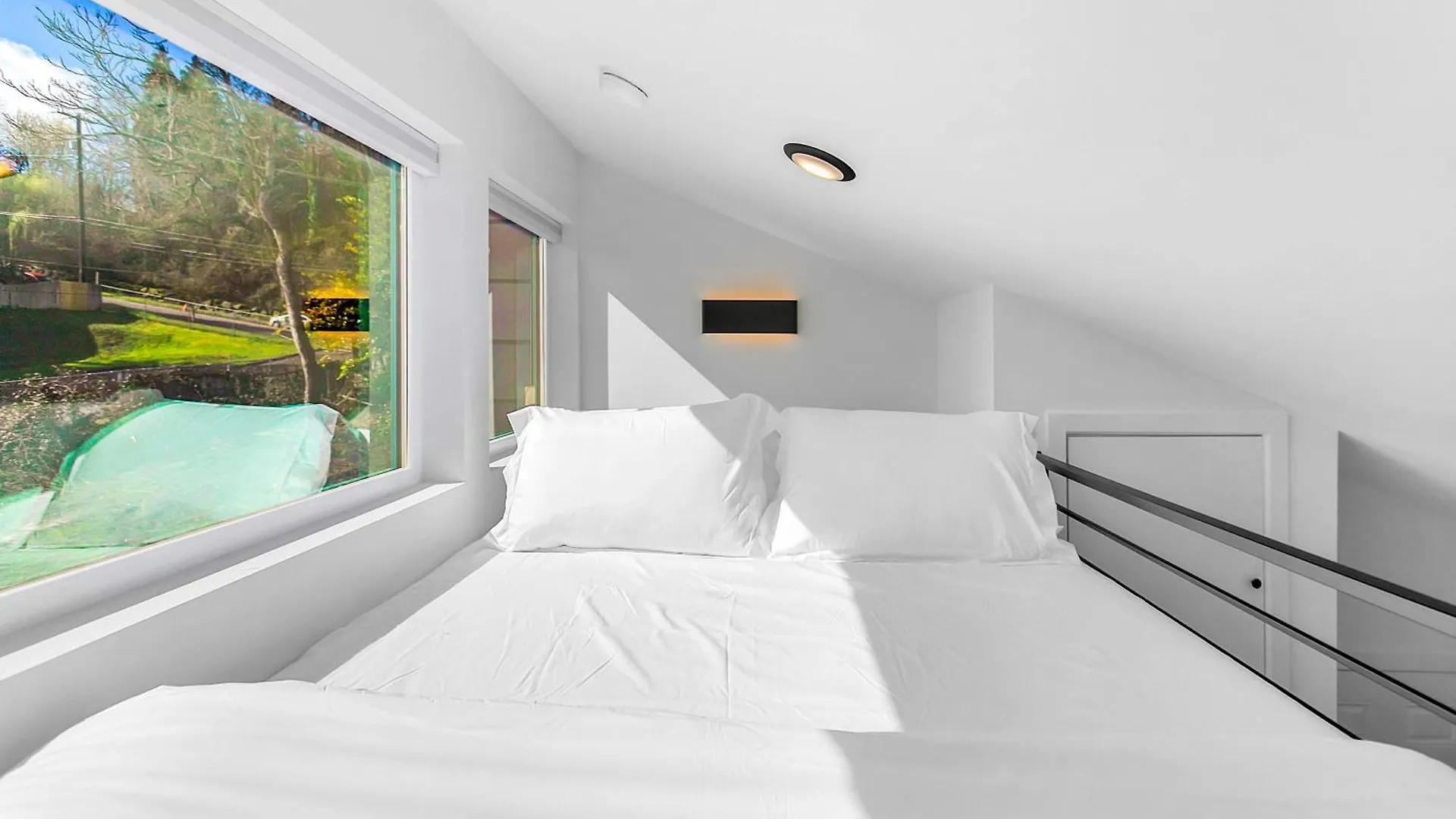 Echo Loft A Modern Escape Apartment Seattle United States
